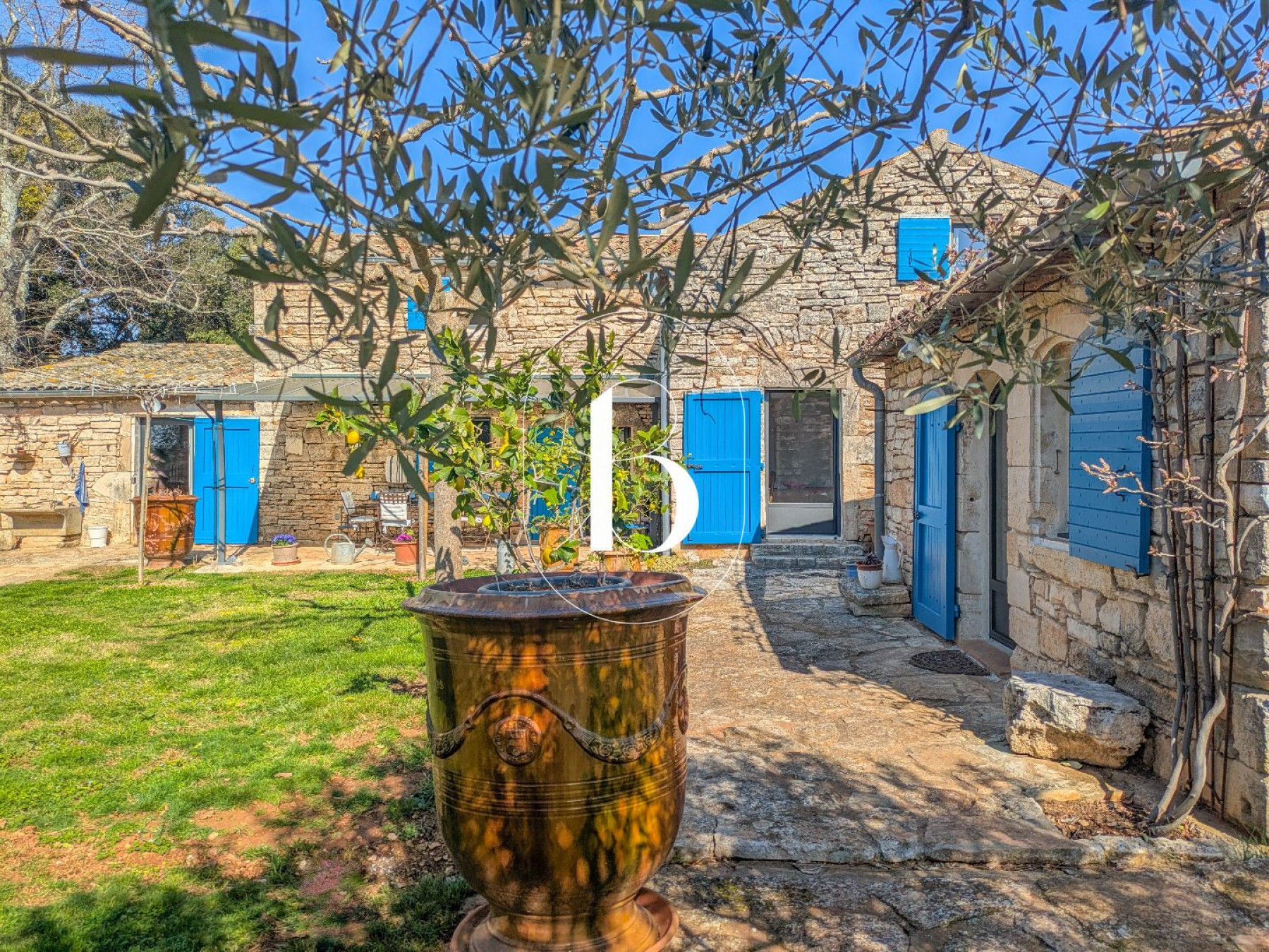 vente Mas Orgnac L'aven