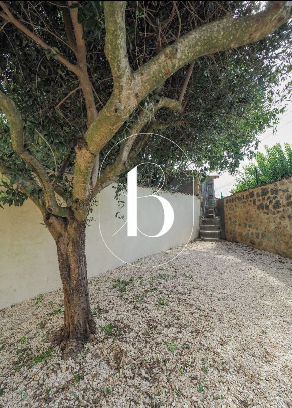 vente Maison de village Uzes