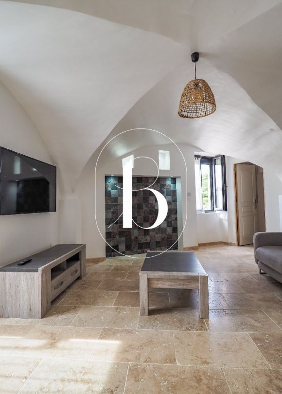 vente Maison de village Uzes