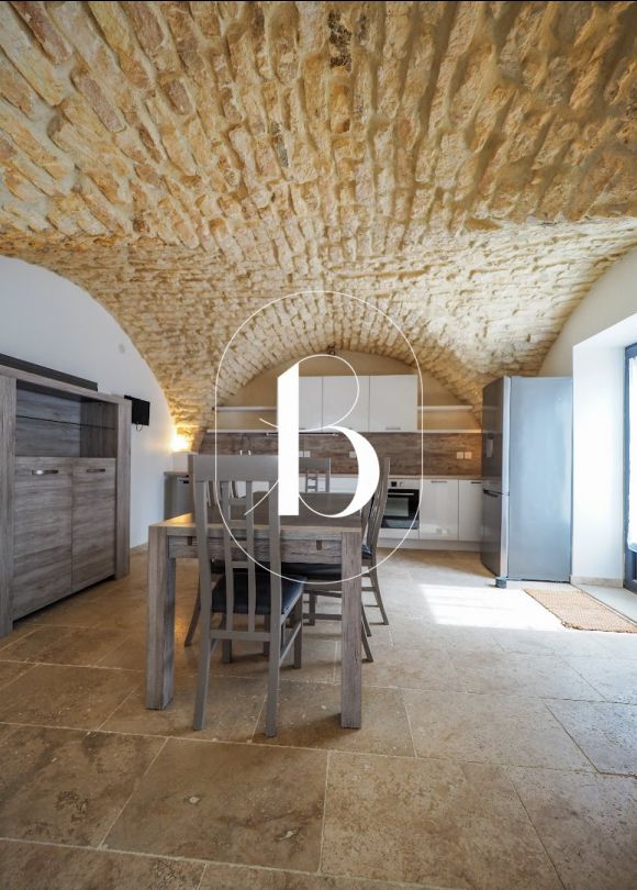 vente Maison de village Uzes