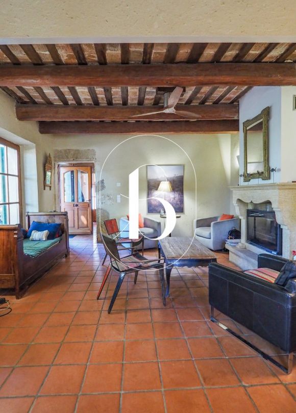 vente Mas Uzes