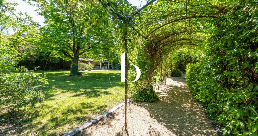 vente Hôtel particulier Uzes