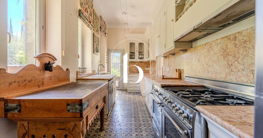 vente Hôtel particulier Uzes