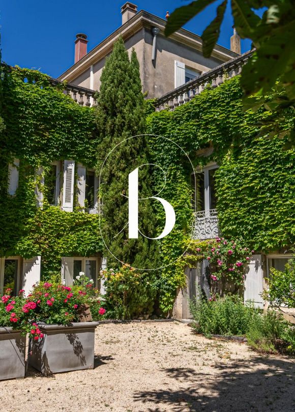 vente Hôtel particulier Uzes