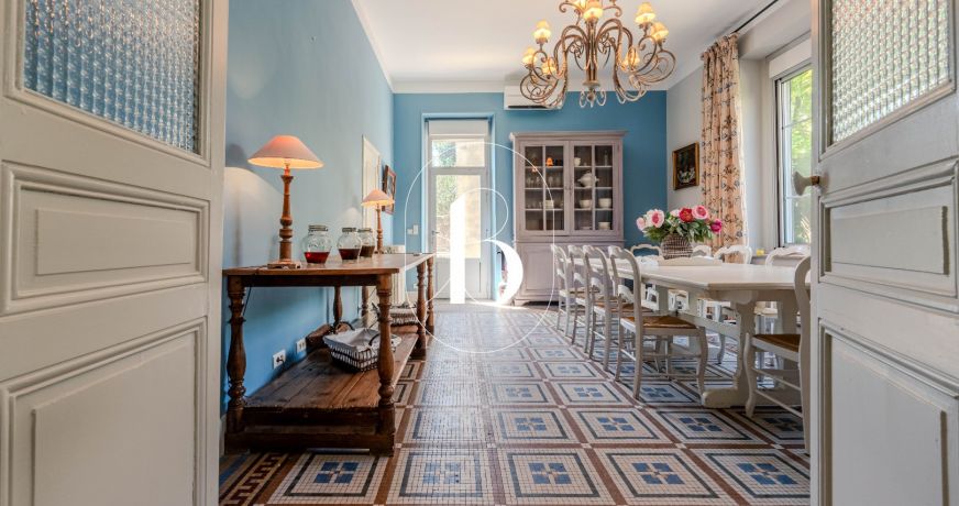 vente Hôtel particulier Uzes
