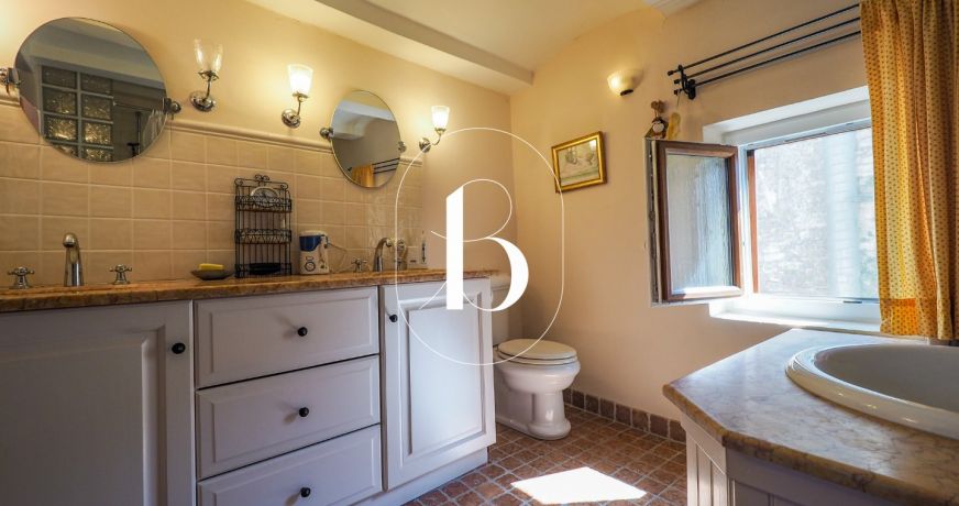 vente Maison de village Goudargues