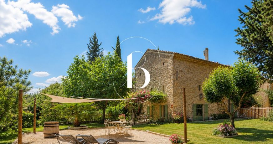 vente Mas Saint Victor La Coste