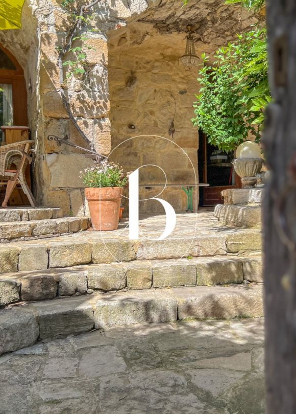 sale Maison de village Barjac