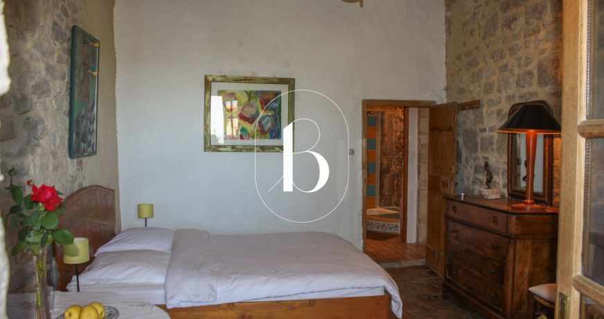 vente Maison de village Barjac