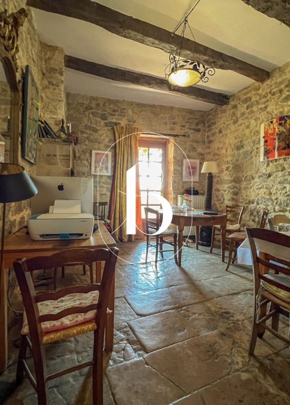 sale Maison de village Barjac