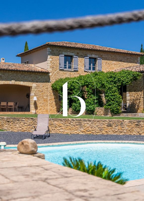 vente Mas Uzes