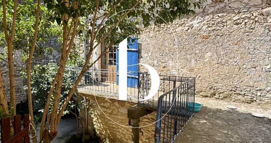 vente Maison de village Uzes