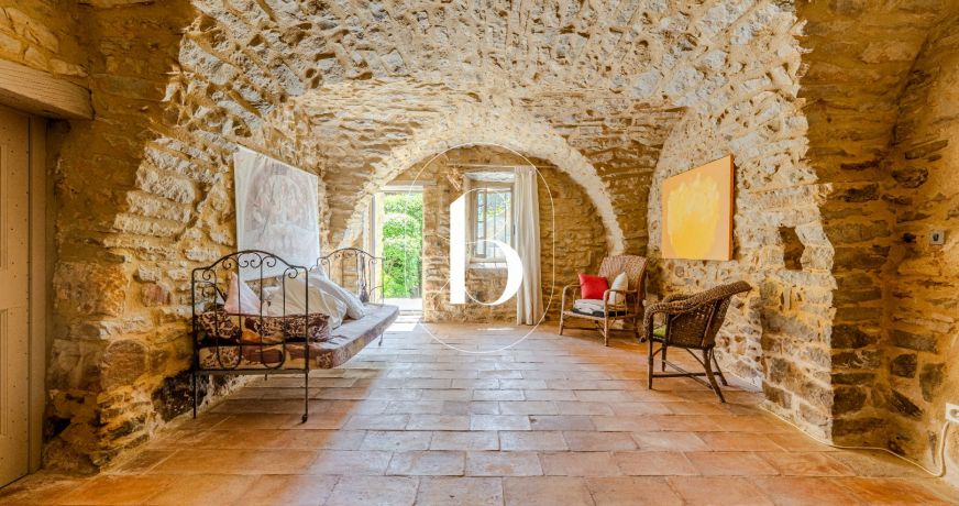 vente Mas Uzes