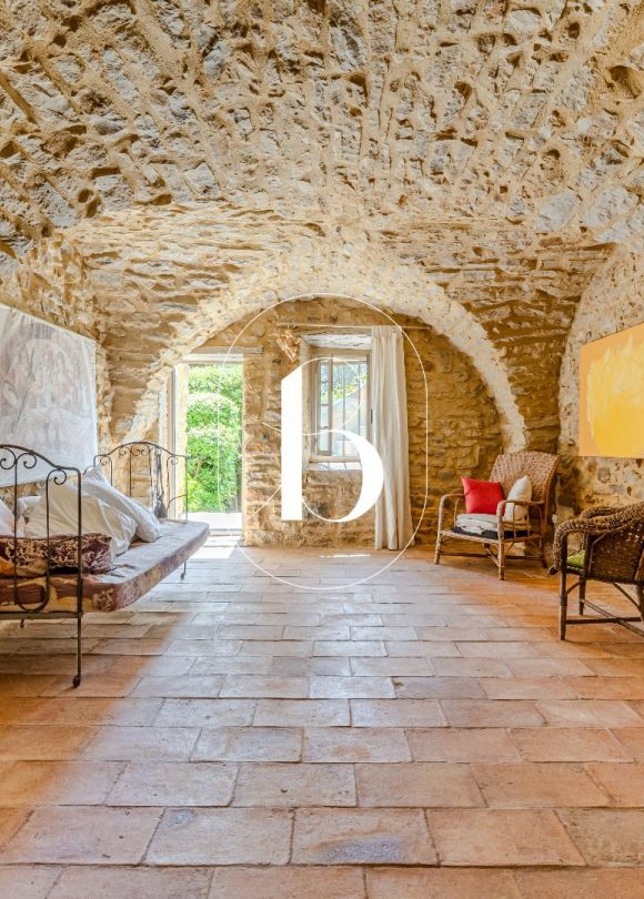 vente Mas Uzes