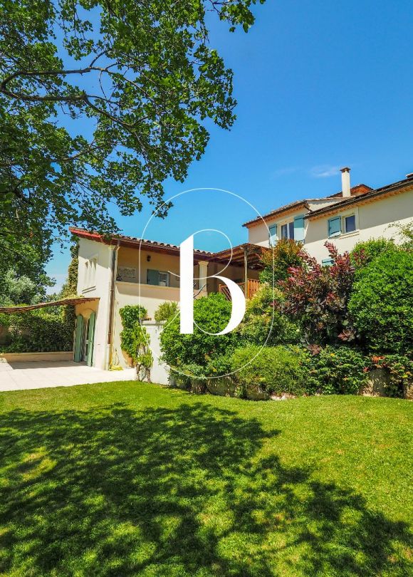 vente Mas Uzes