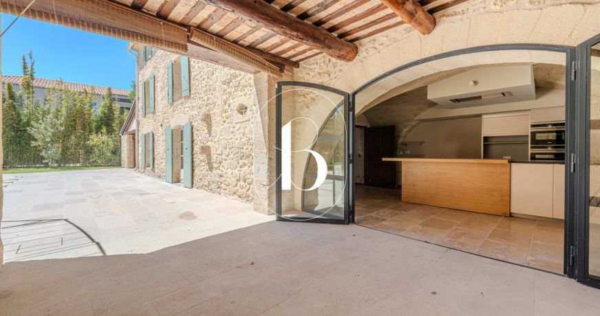 vente Mas Uzes
