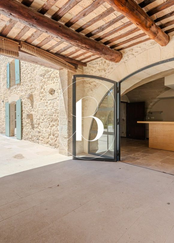 vente Mas Uzes