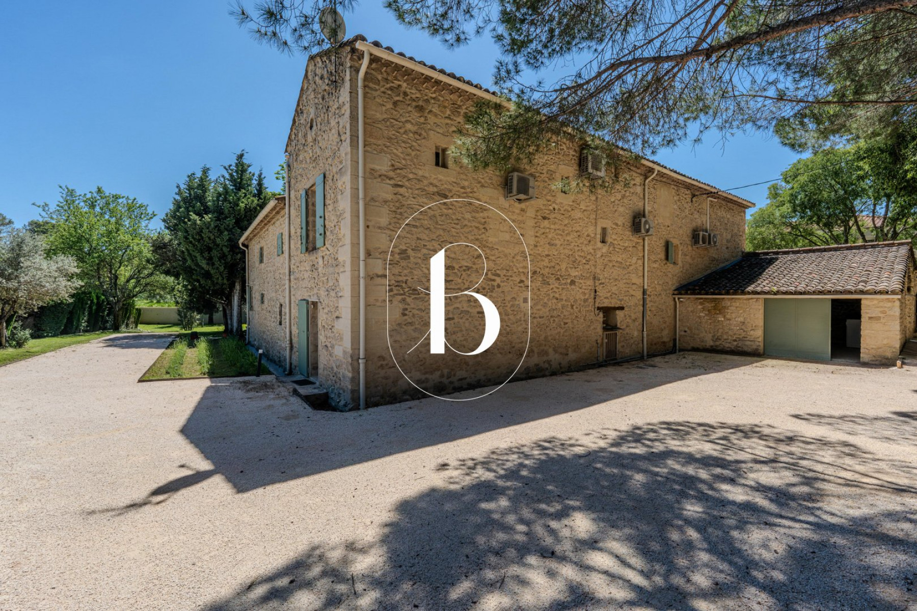 vente Mas Uzes