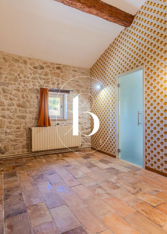 vente Mas Uzes