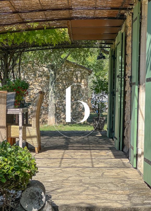 vente Mas Uzes