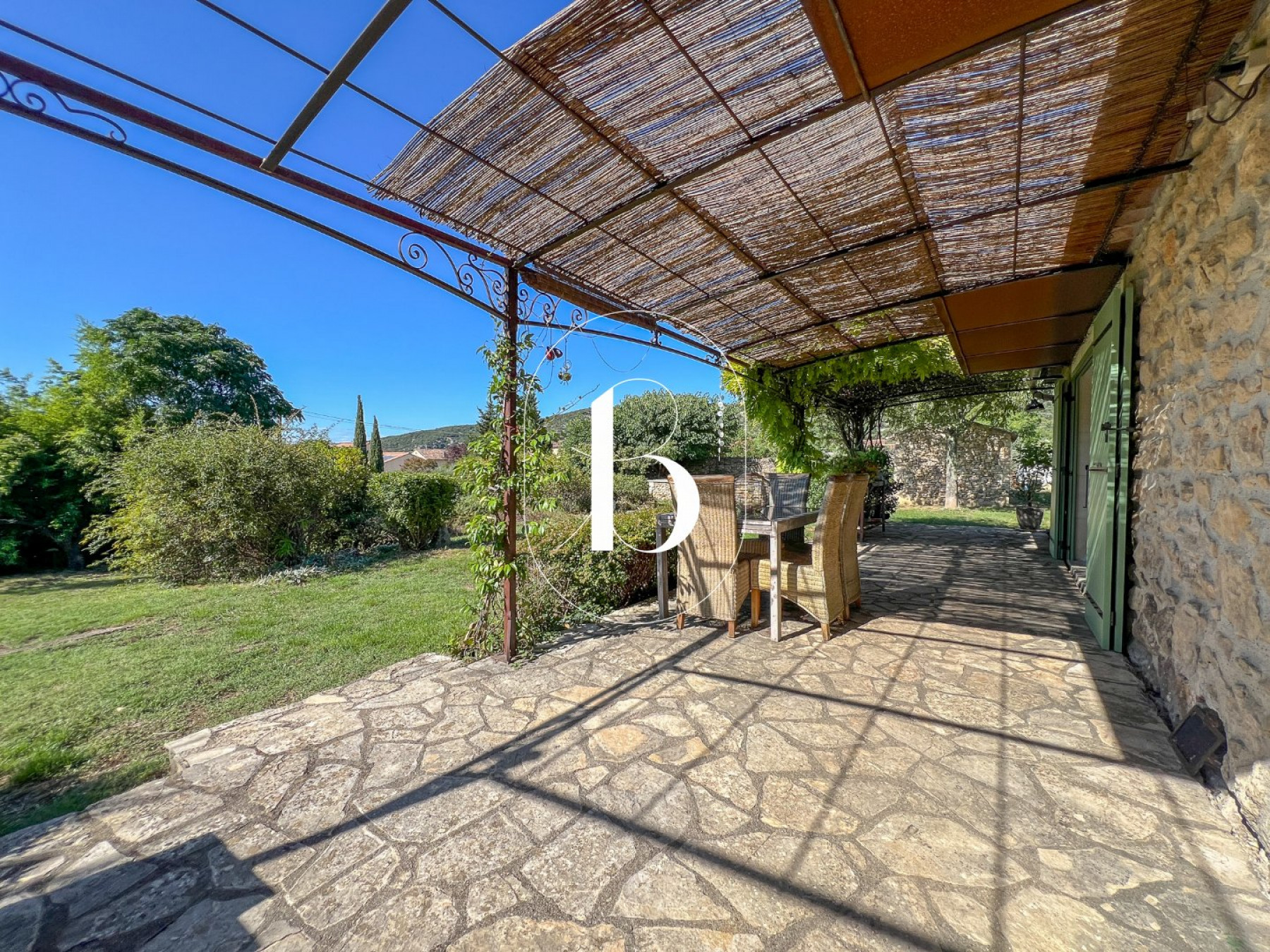 vente Mas Uzes