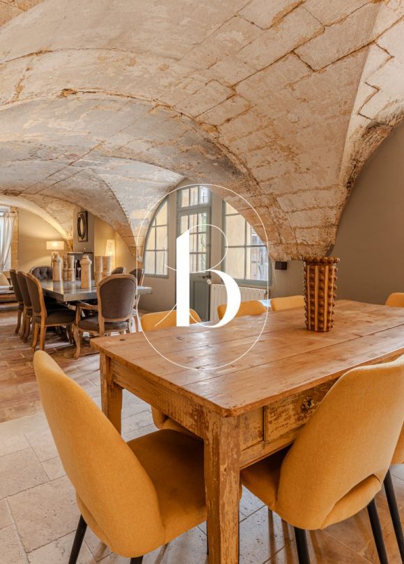 vente Hôtel particulier Uzes