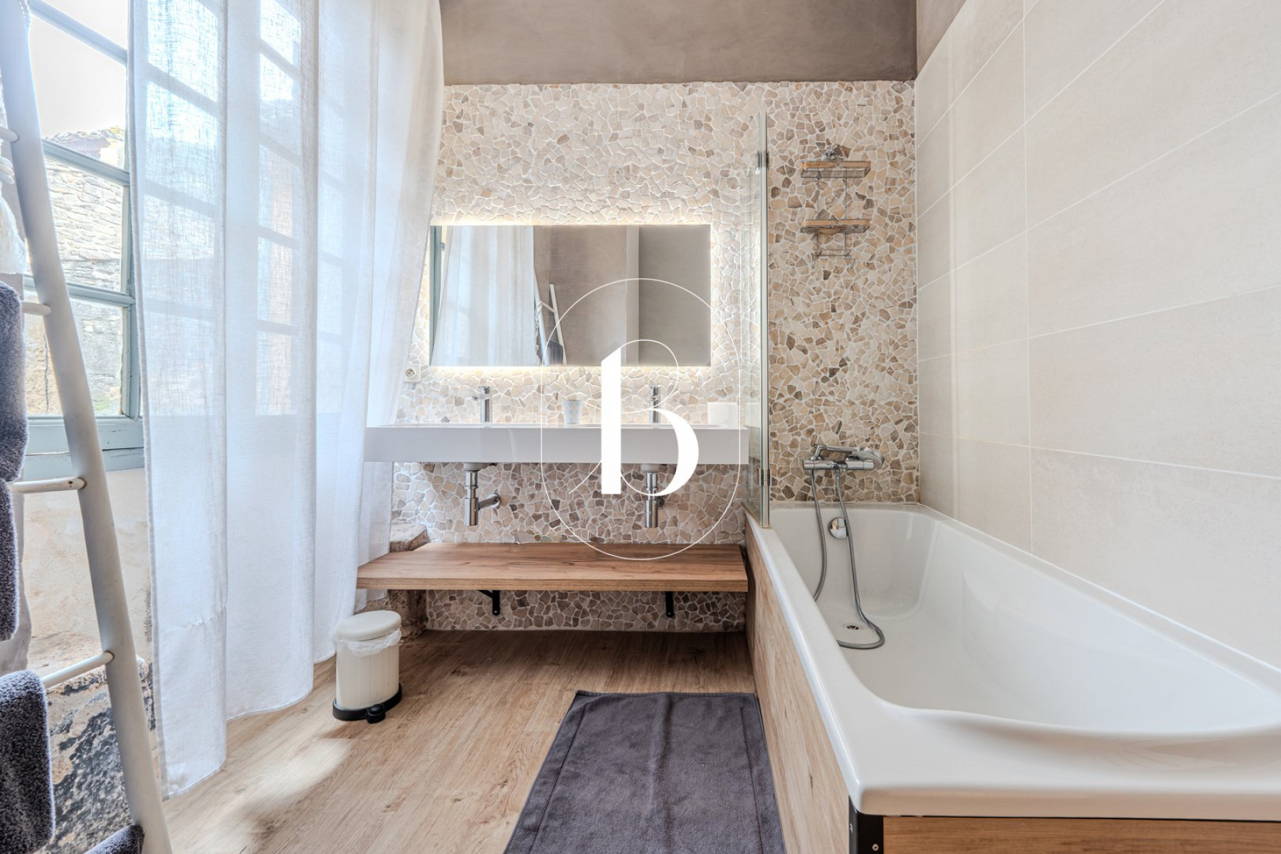 vente Hôtel particulier Uzes