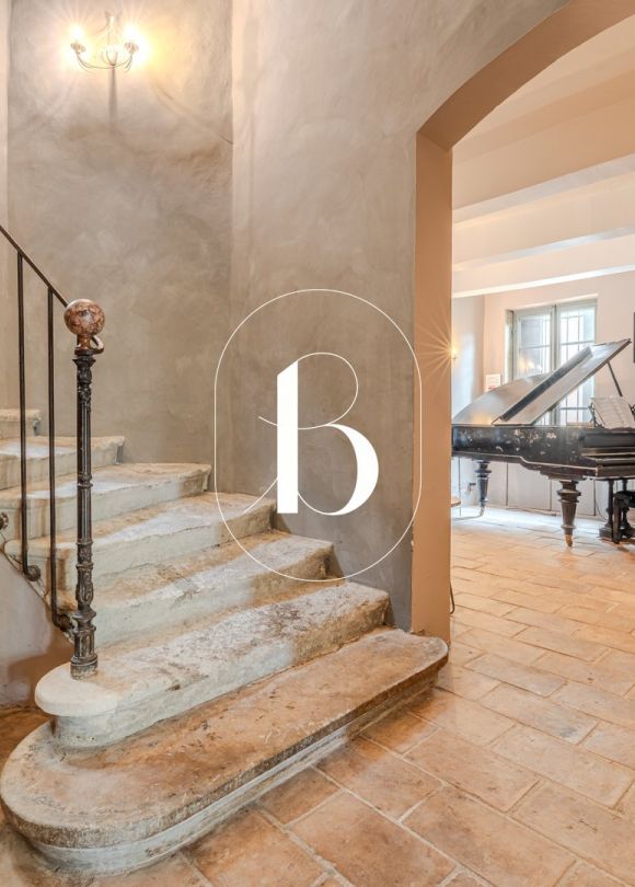 vente Hôtel particulier Uzes