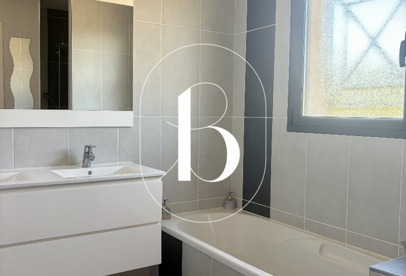 vente Maison contemporaine Saint Quentin La Poterie - Photo 7