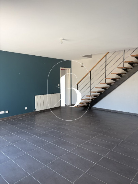 vente Maison contemporaine Saint Quentin La Poterie - Photo 3