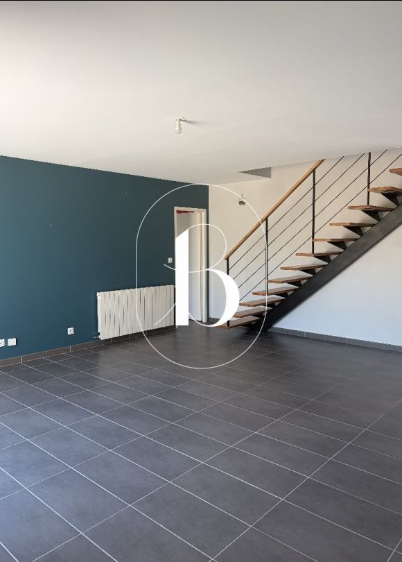 vente Maison contemporaine Saint Quentin La Poterie