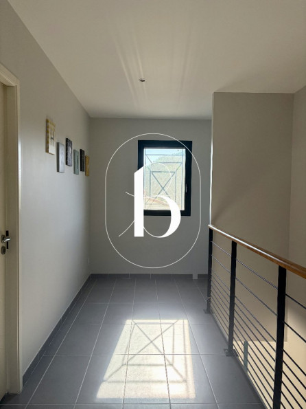 vente Maison contemporaine Saint Quentin La Poterie - Photo 5