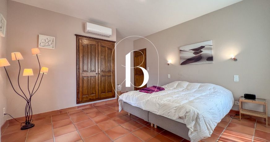 vente Villa Sabran