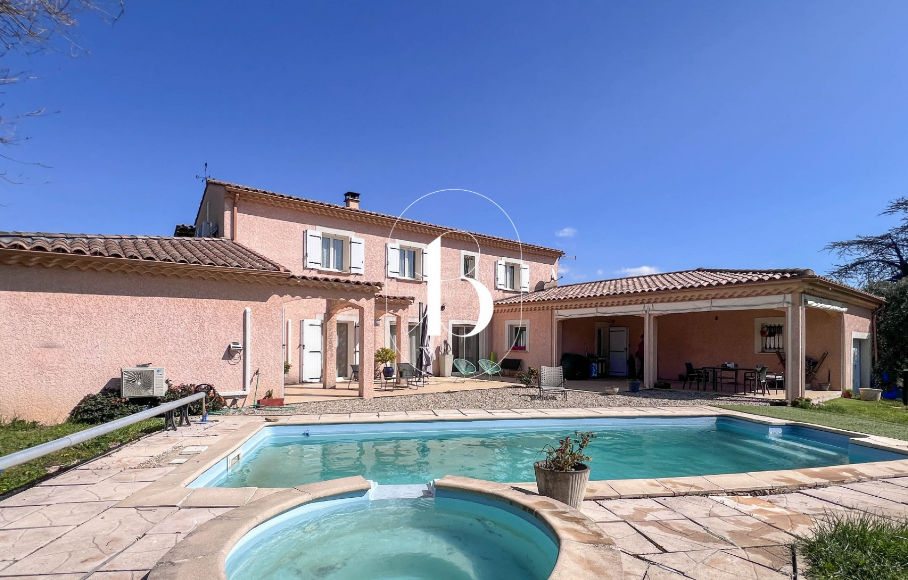 vente Villa Salazac