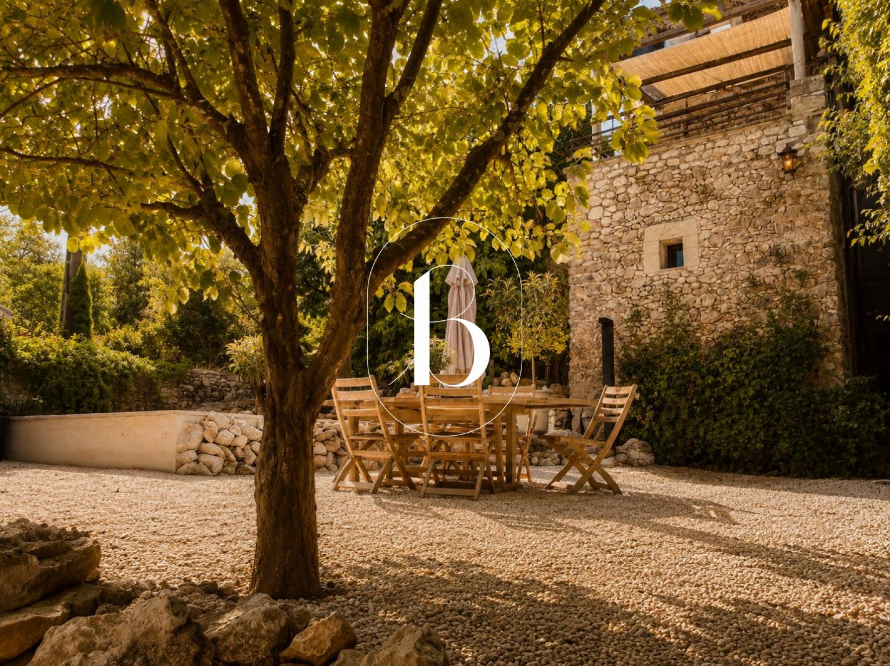 sale Demeure de ville et village Barjac