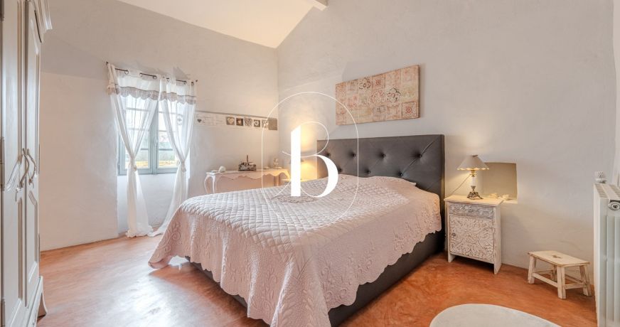 vente Hôtel particulier Uzes