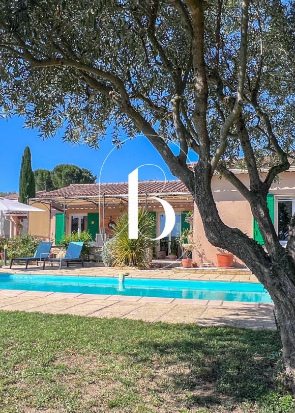 sale Villa Goudargues