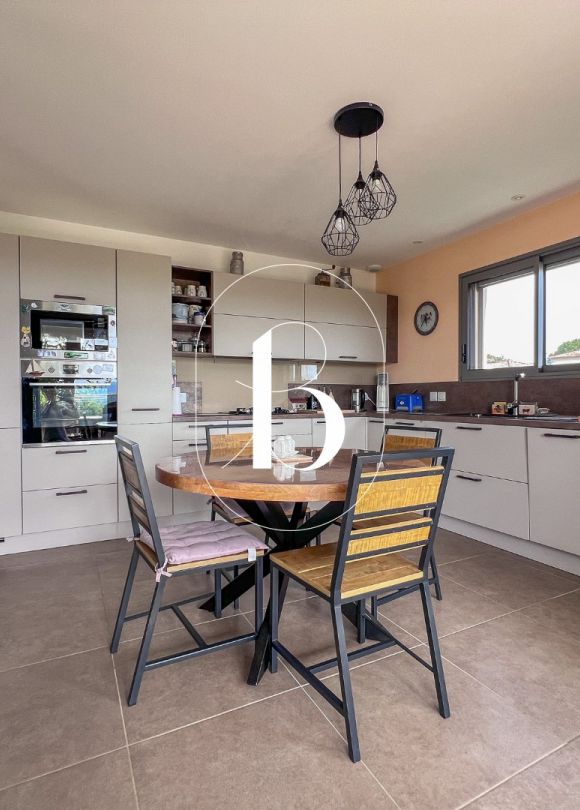 sale Villa Barjac