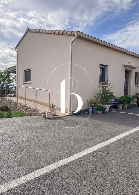 sale Villa Barjac