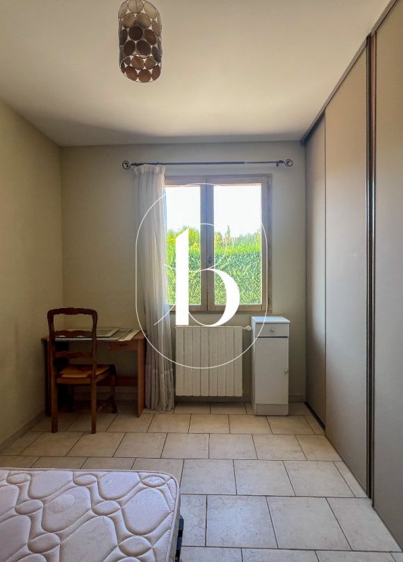 sale Villa Uzes