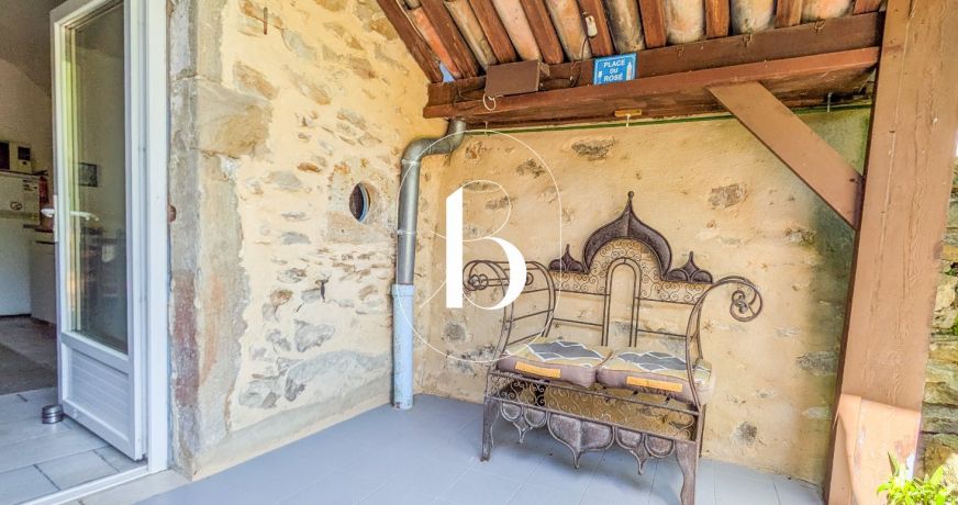 vente Mas de village Les Mages