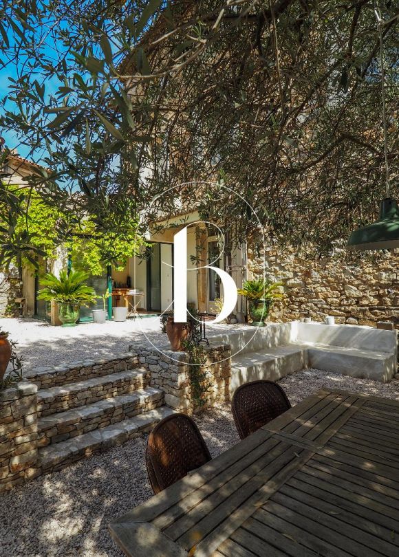 sale Maison de village Laudun