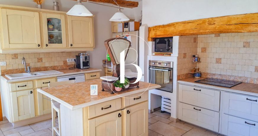 vente Demeure de ville et village Barjac