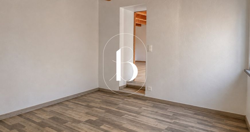 vente Demeure de ville et village Barjac