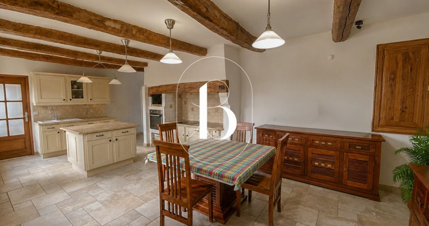 vente Demeure de ville et village Barjac