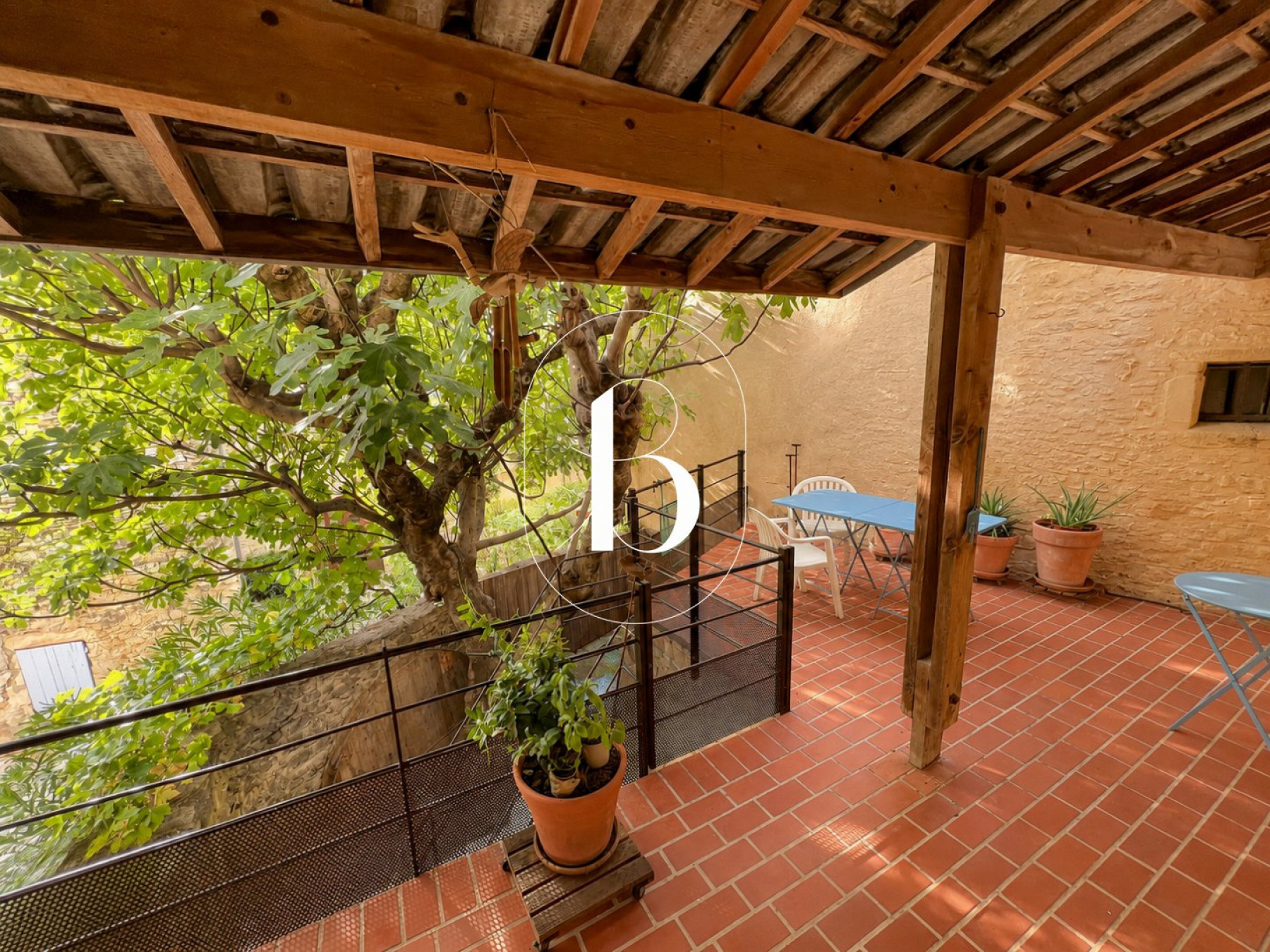 vente Maison de village Venejan
