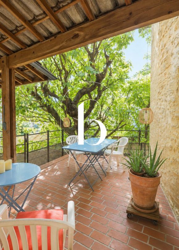 vente Maison de village Venejan