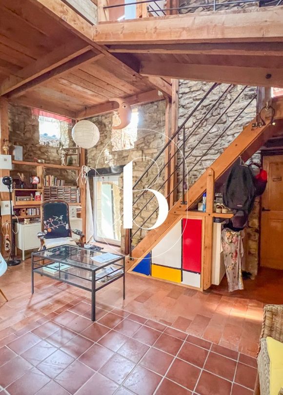 vente Maison de village Venejan