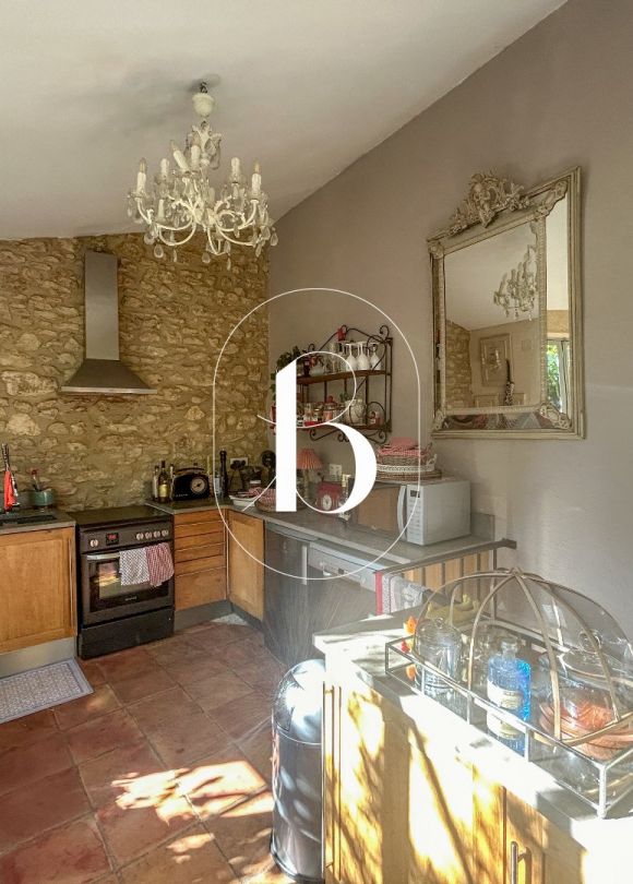 vente Maison de village Uzes