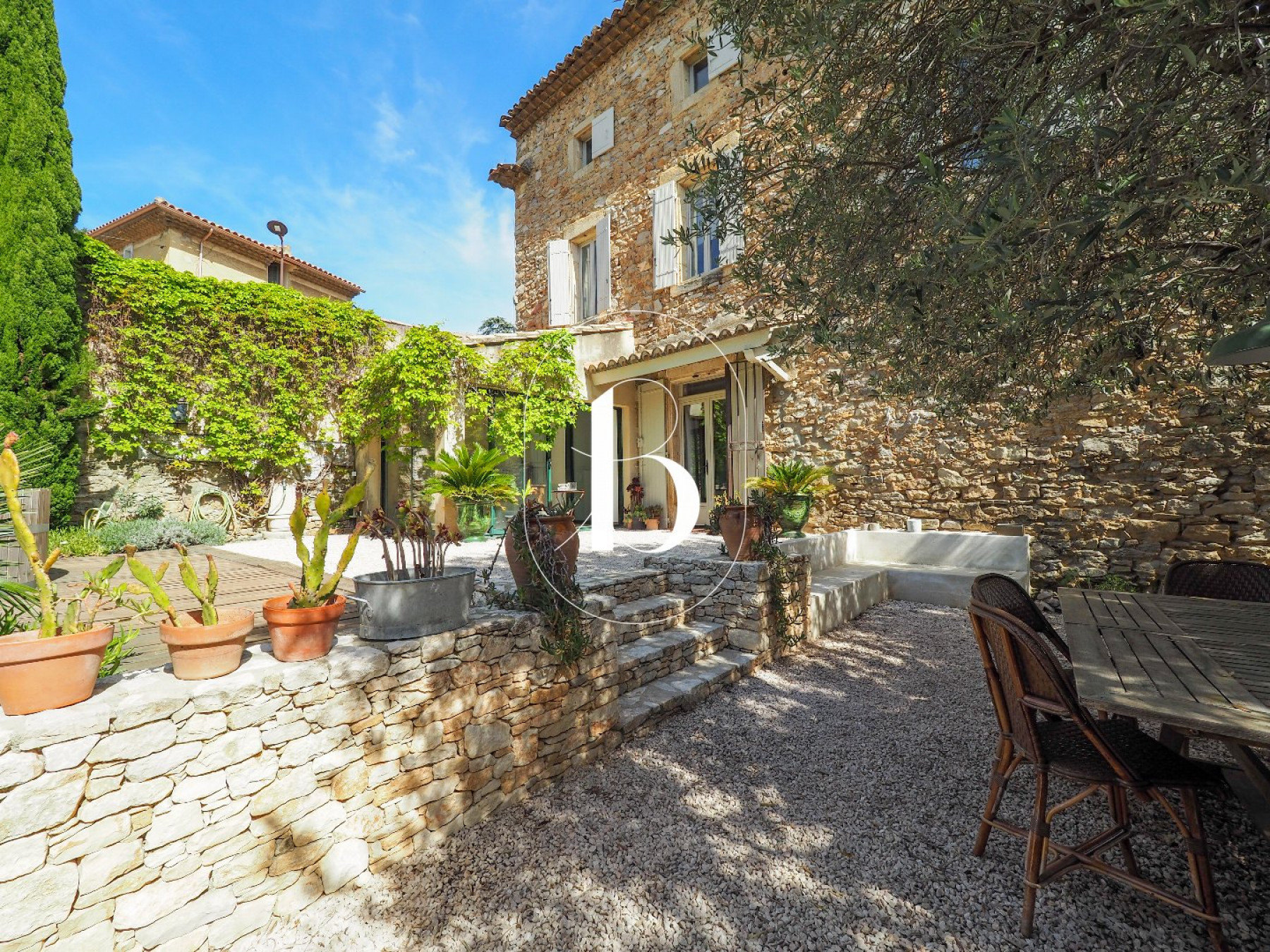 vente Maison de village Laudun